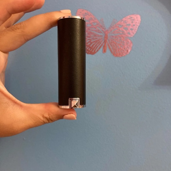 Givenchy red lipstick - Picture 4 of 5